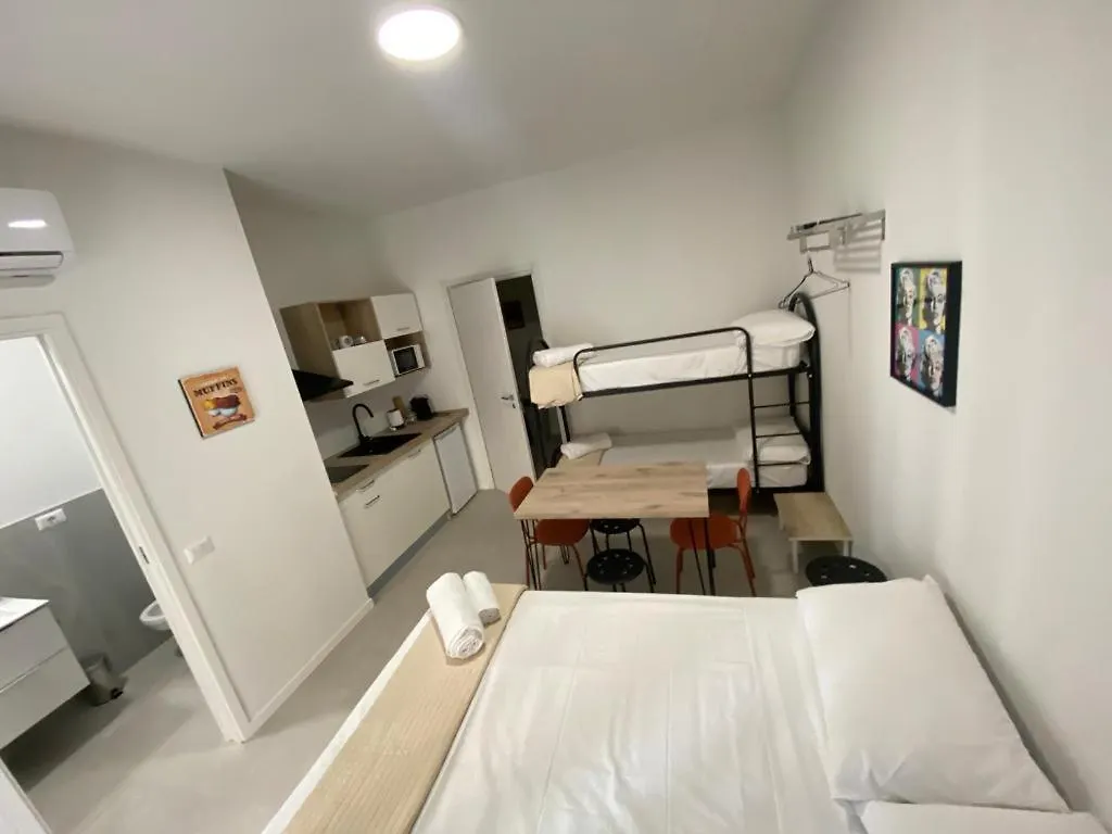 San Dionigi 11 Studio Apartments Milaan