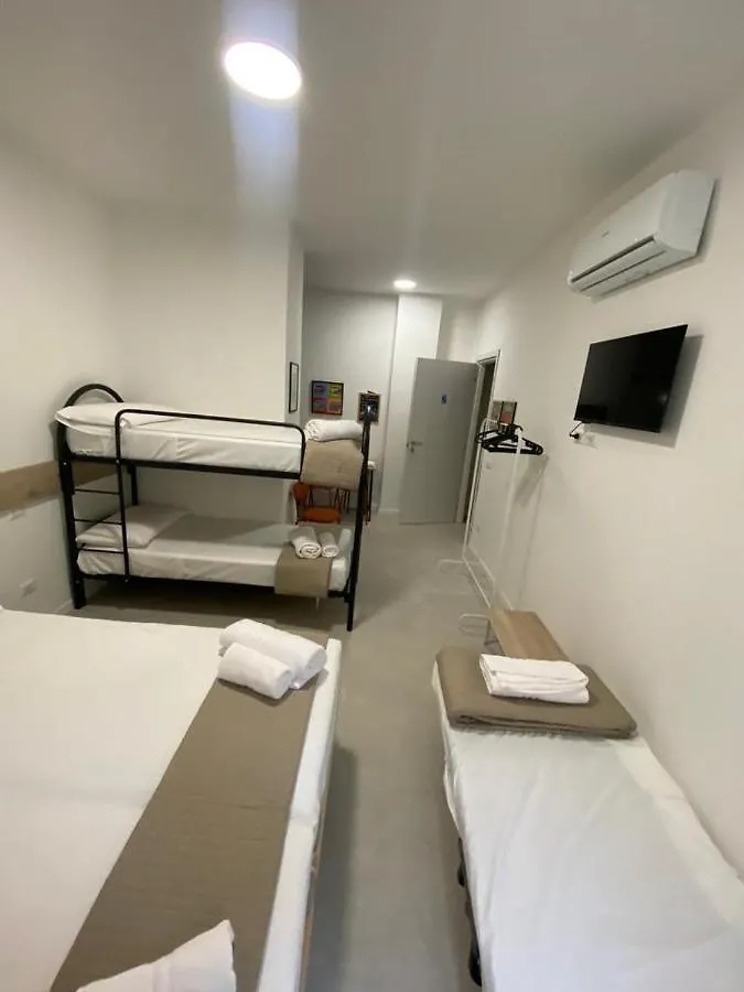 San Dionigi 11 Studio Apartments Milaan
